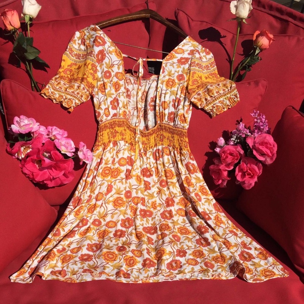 Mini Dress Floral Yellow Marigold Boho Glam NWOT - Picture 5 of 7